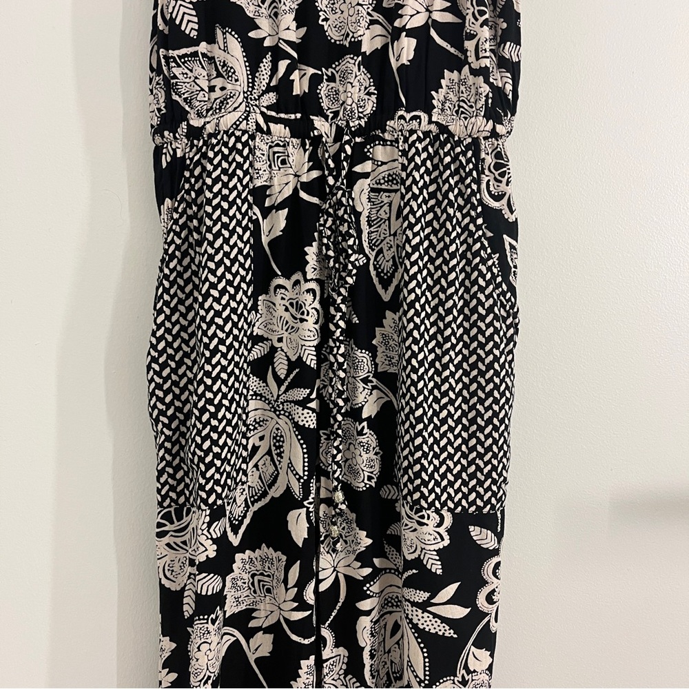 AE Black & White Jumpsuit - Picture 3 of 7